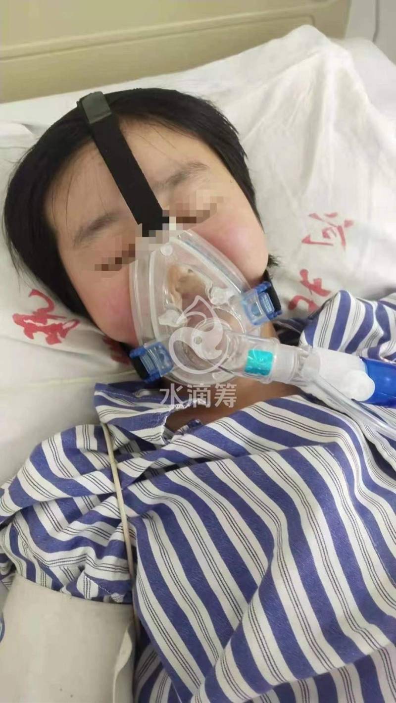 水滴型假体隆胸，探索现代女性美的秘密武器