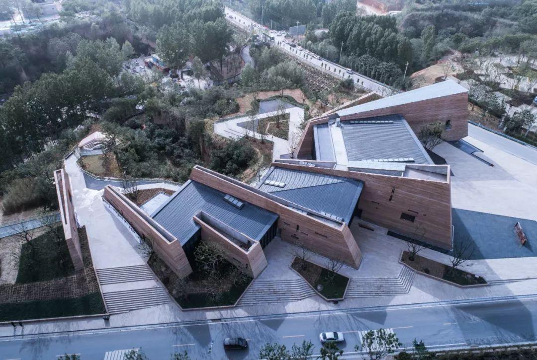 足球新闻资讯，全球足球动态及影响