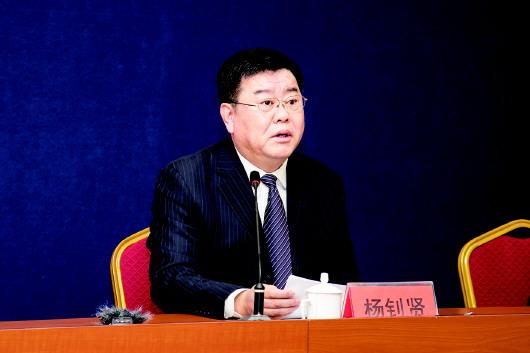 三大攻坚战，挑战与策略