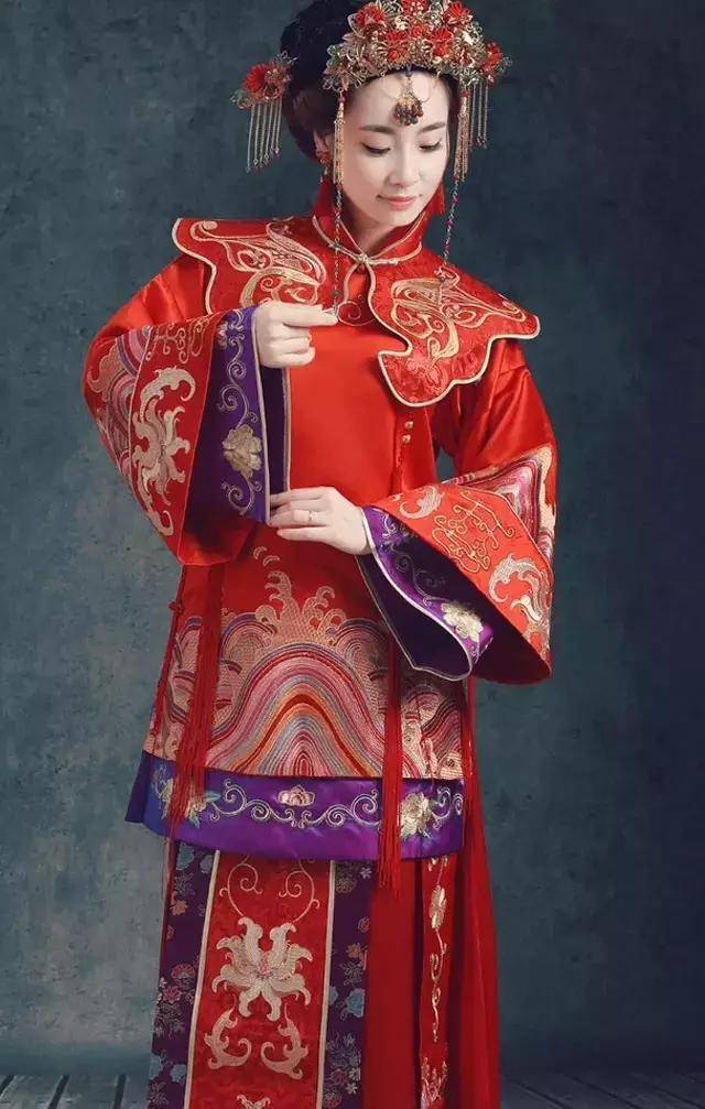 真精华布衣图2，探索传统与现代的交融之美